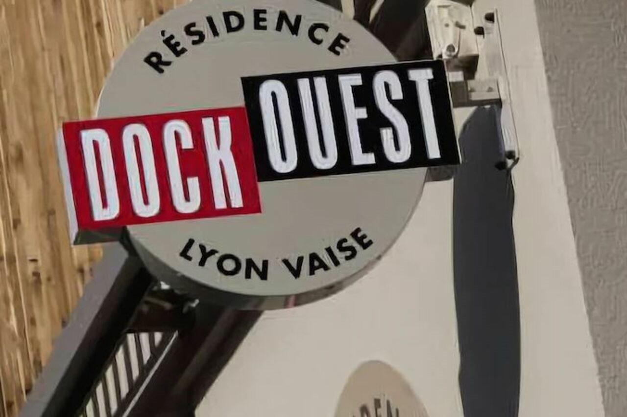Adonis Lyon Dock Ouest Aparthotel Buitenkant foto