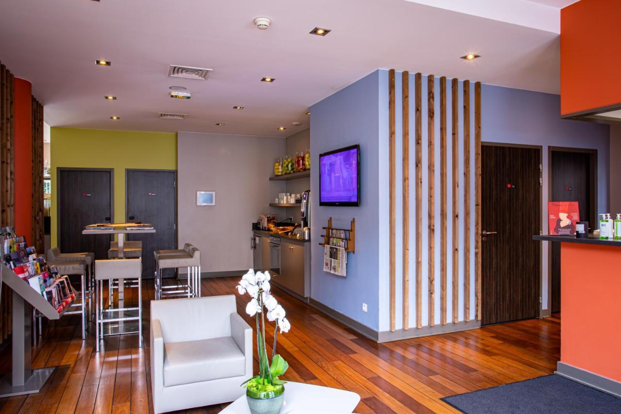 Adonis Lyon Dock Ouest Aparthotel Buitenkant foto